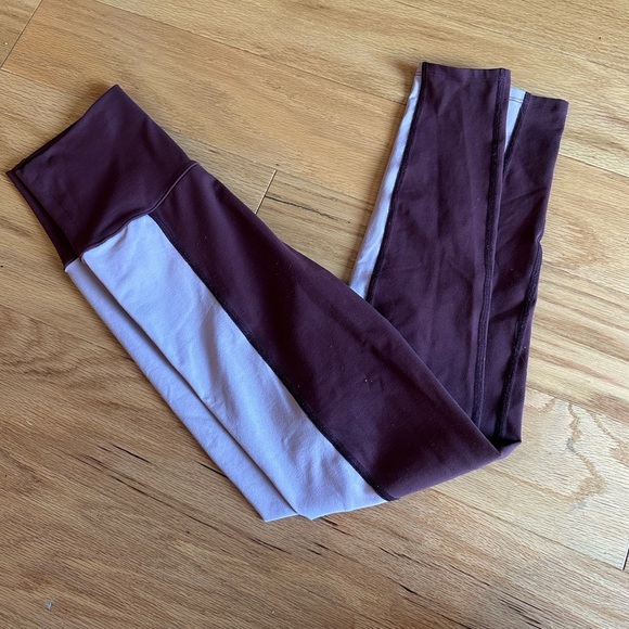 Live the Process Purple Striped Leggings Size Medium - Picture 1 of 3